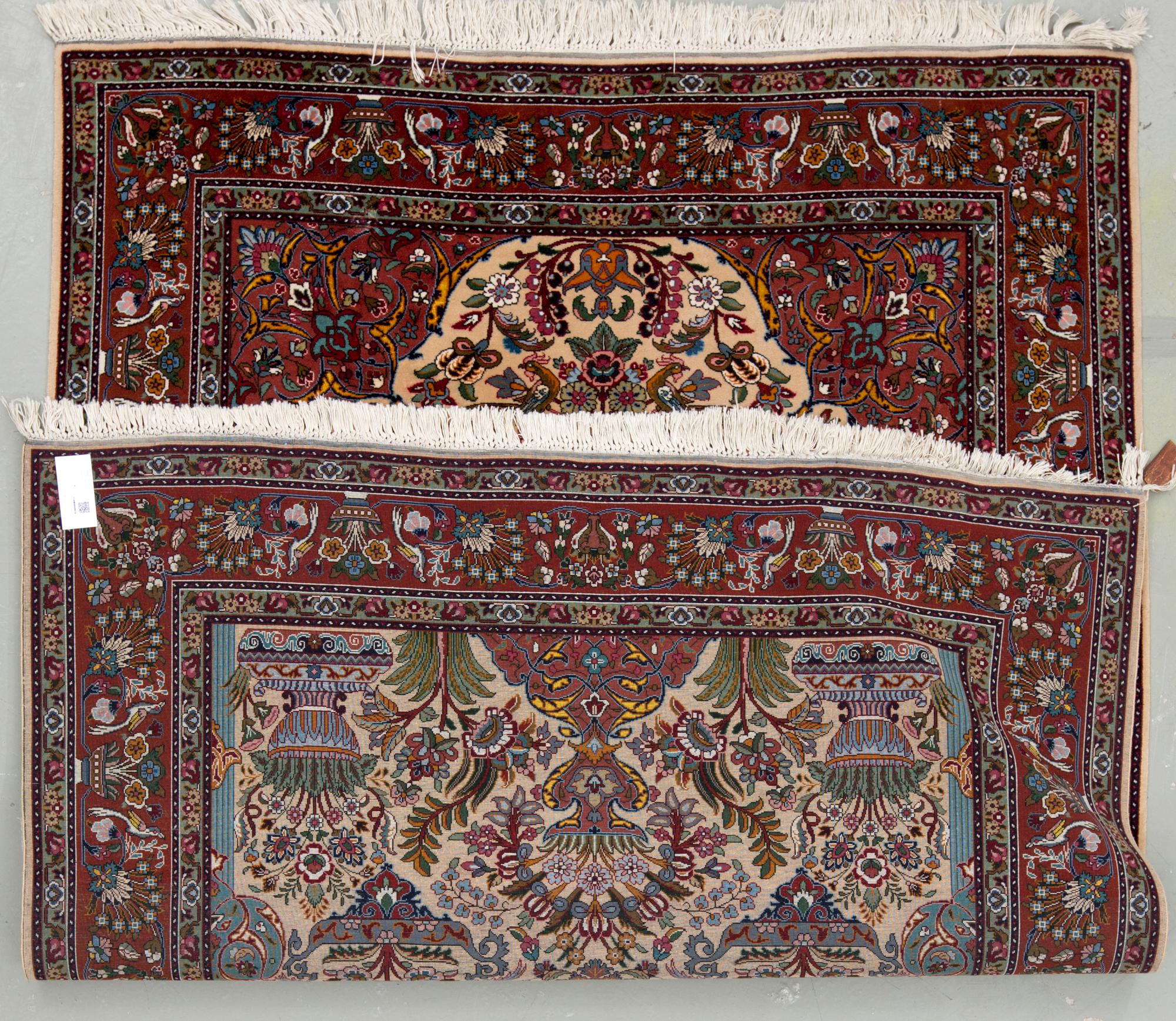 MATTA, Täbris, part silk. Ca 195x148 cm.