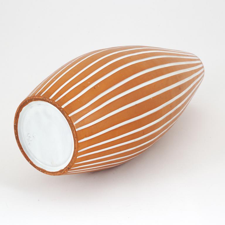 Ingrid Atterberg, vase, Inca", Upsala Ekeby. 1947-1953.