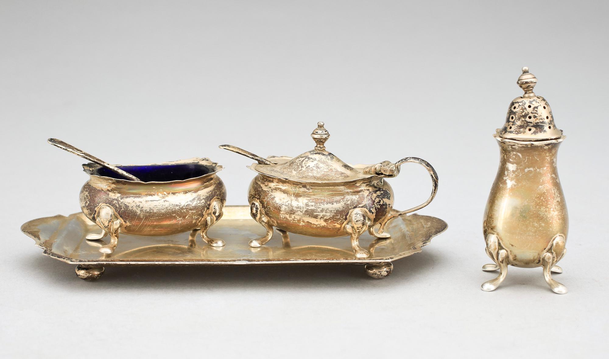 KRYDDSET, 4 delar, silver, bla Adie Brothers, Birmingham, England, 1951-52.