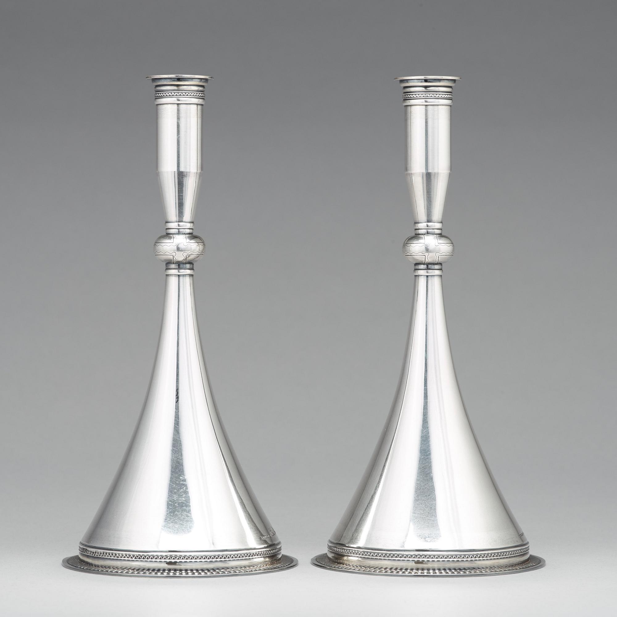 Wiwen Nilsson, ljusstakar, ett par "Bysantinska modellen", Lund 1948, sterling.