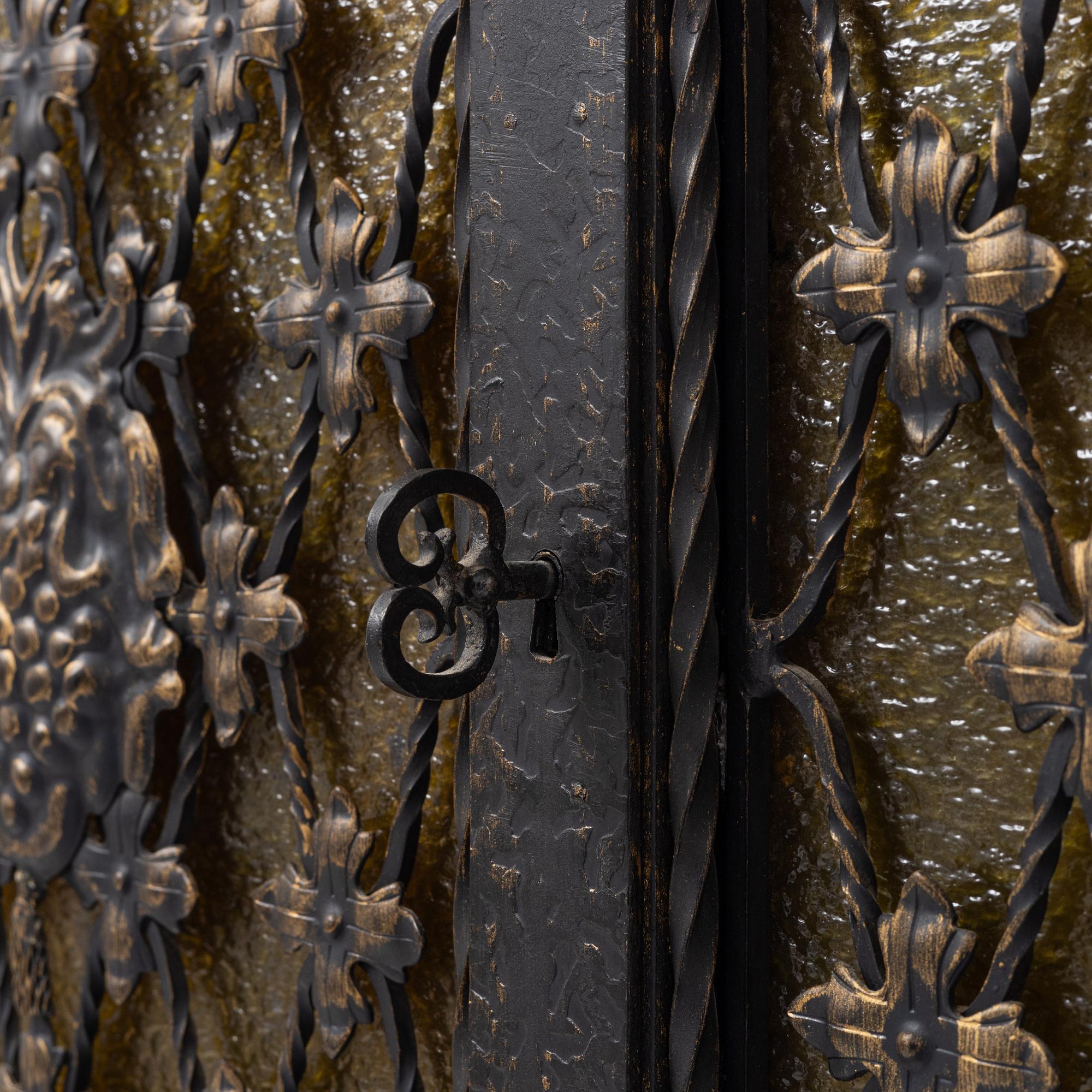 Barskåp, barockstil, 1900-talets första hälft.