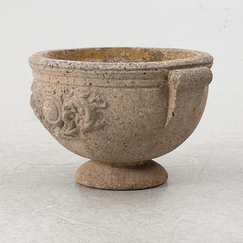 Garden urn, concrete, circa mid-20th century.