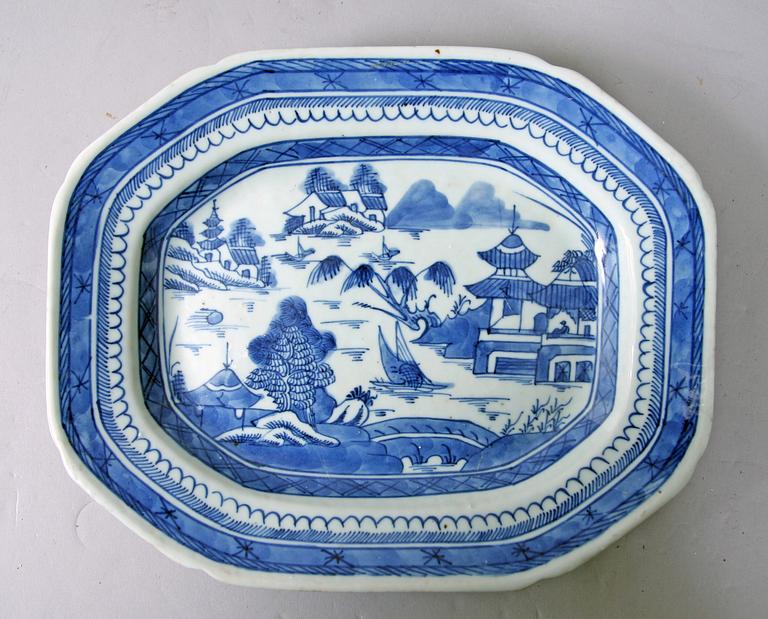 PARTI PORSLIN, 4 delar, Kina, 1800 samt 1900-tal.