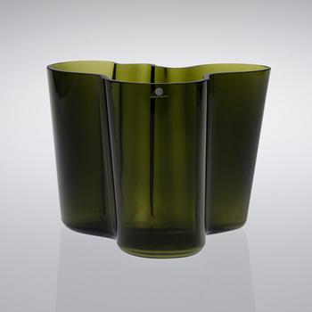 ALVAR AALTO, VAS, glas, "Savoy", signerad Alvar Aalto 3030.