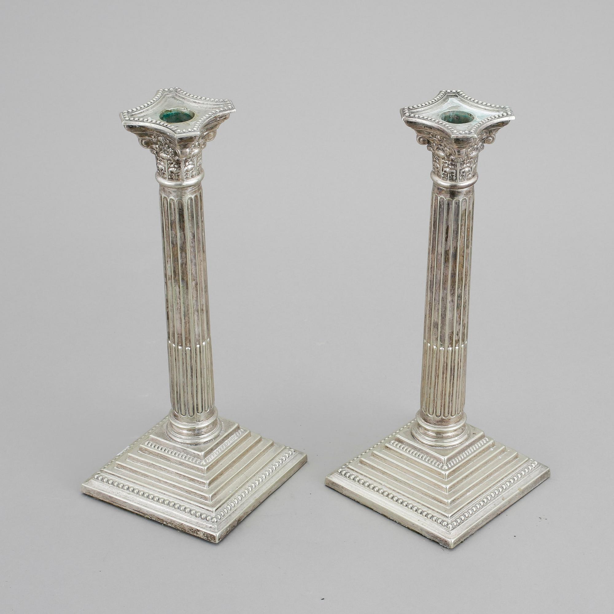 LJUSSTAKAR, ett par, pläter, 18/1900-tal.