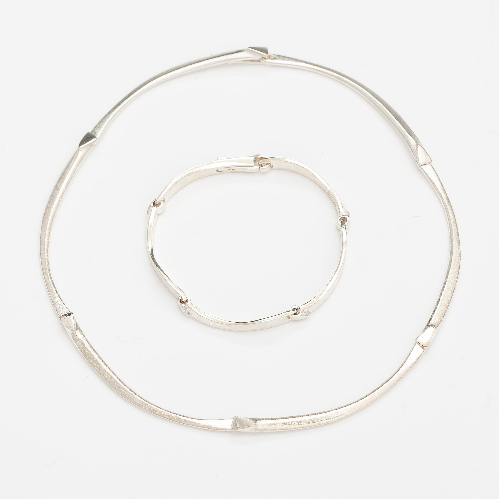 ZOLTAN POPOVITS, A stelring silver necklace "Acturus" and bracelet "Agena". Lapponia 2012.
