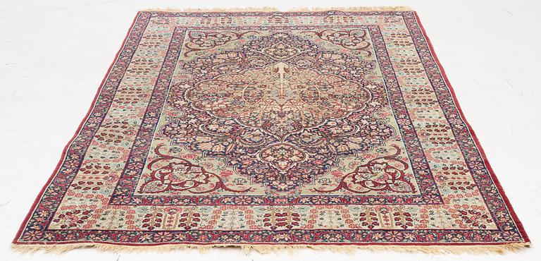 Matta, antik Kirman Laver, södra Persien, ca 221 x 141 cm.