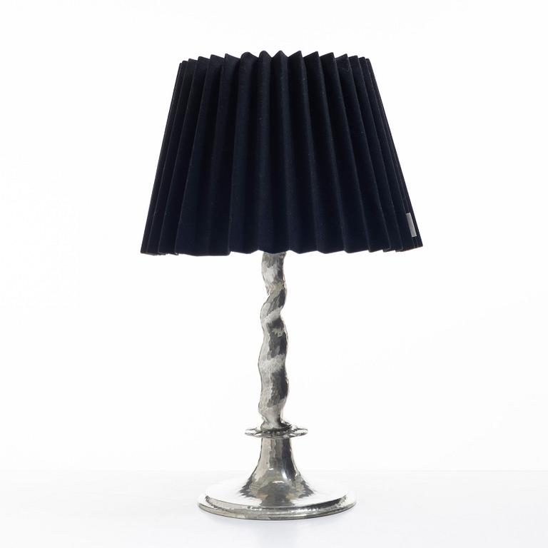 Harald Notini, a table lamp model 6891, Arvid Böhlmarks Lampfabrik, Stockholm, 1920s.