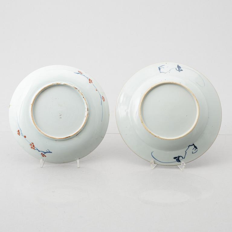 Six pieces of export porcelain, China, Qingdynasty, 18th century, and Jiaqing (1796-1820).