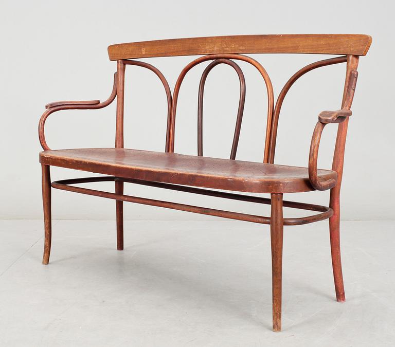 SOFFA, Thonet-typ, 1900-talets början.