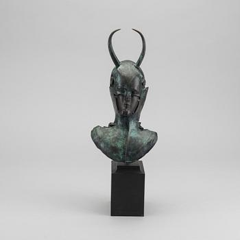 A PAUL WUNDERLICH BRONZE SCULPTURE, signed and numbered 114/200, dated 89.