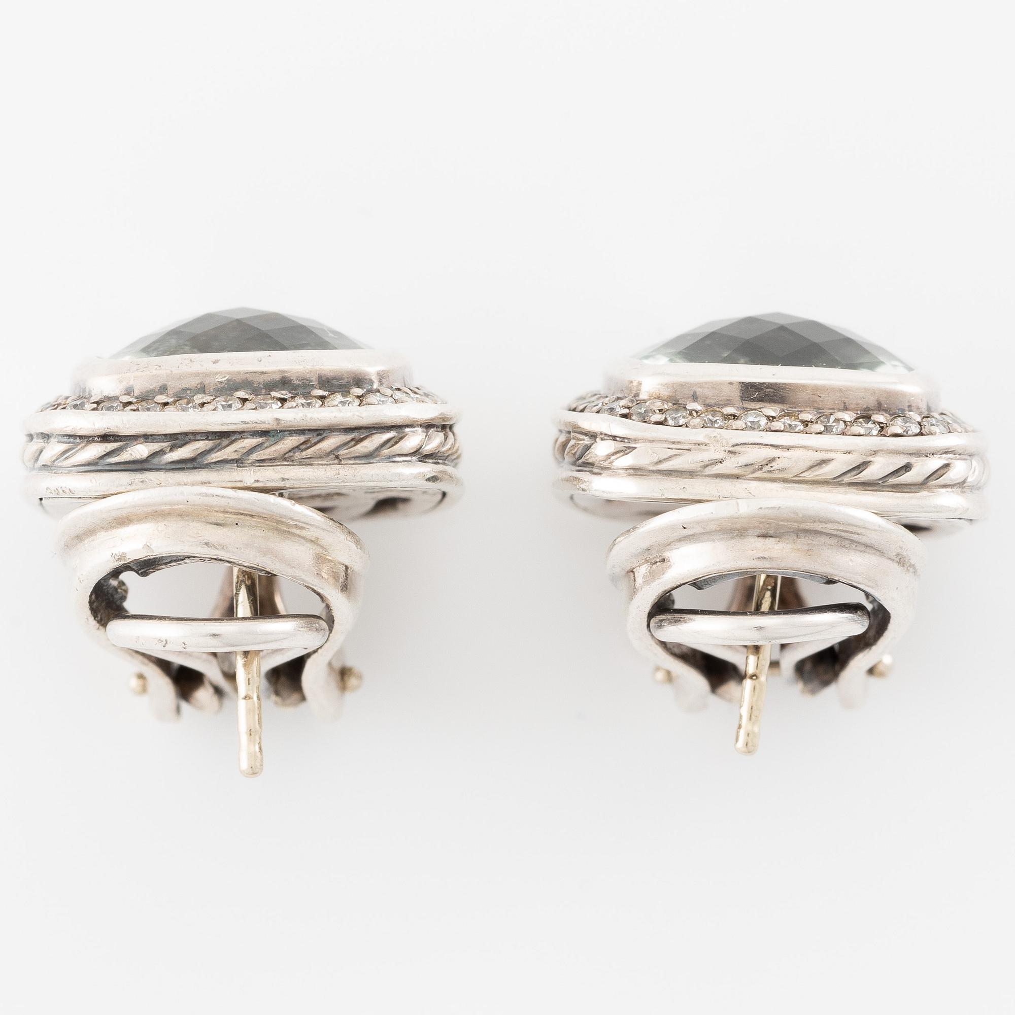 Earrings, silver with checkerboard-cut green quartz and brilliant-cut diamonds. David Yurman.