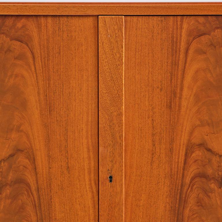 Josef Frank, cabinet, model B 2135, Svenskt Tenn, 1980s/90s.