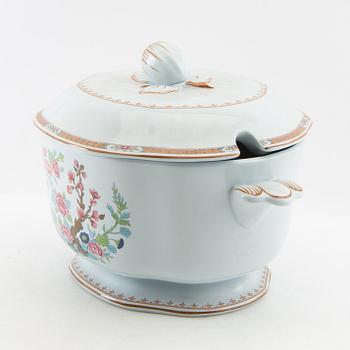 Rörstrand, service, 49 pieces, "Lotus", second half of the 20th century.