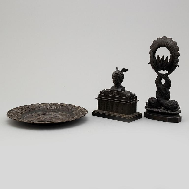 WATCH STAND, INK STAND, DISH. 3 parts. 19th century.