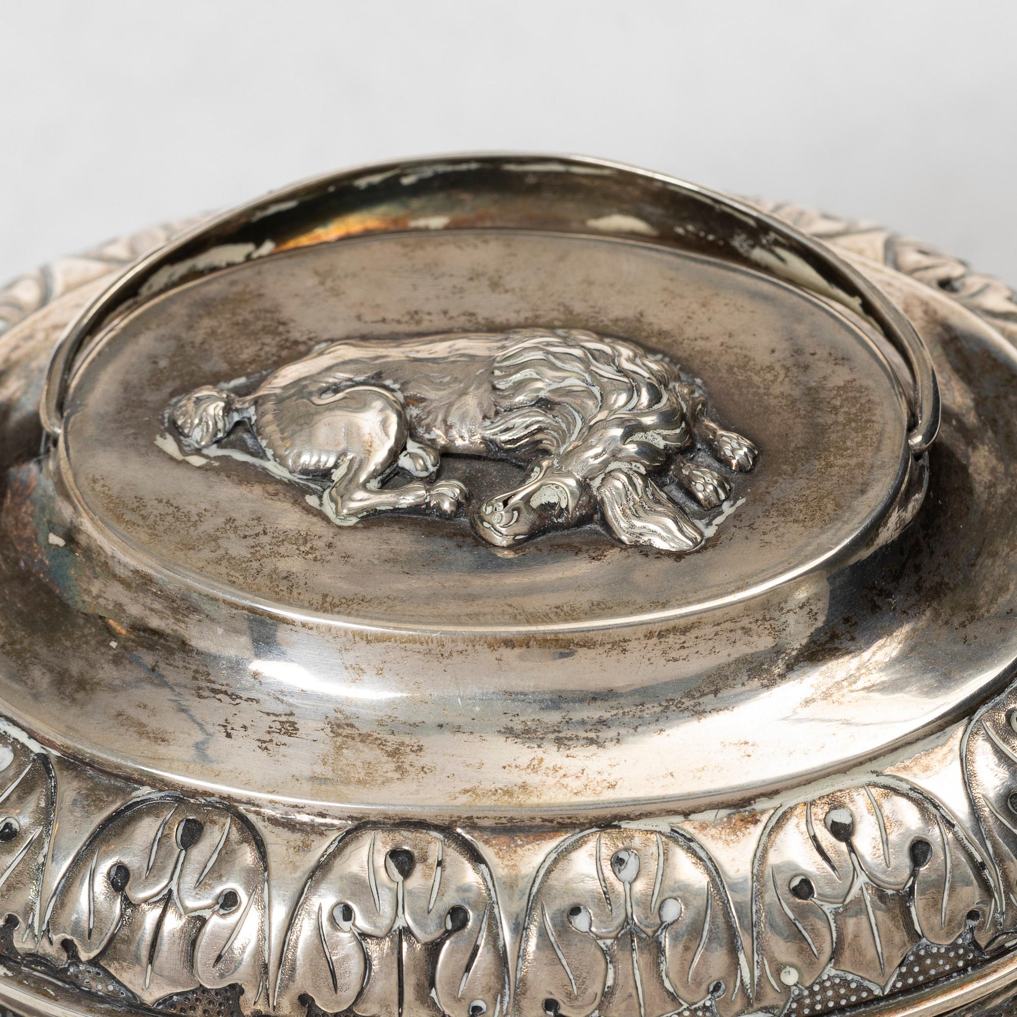 A Swedish silver Empire sugar box, mark of Jacob Gustaf Bursell, Jönköping 1834.