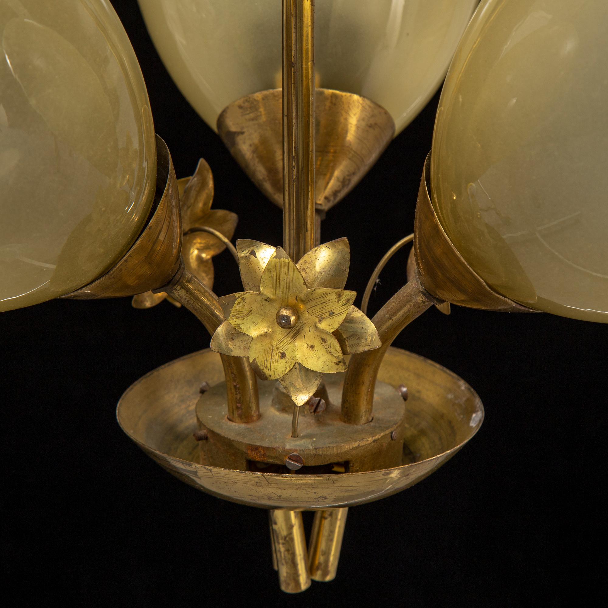 A mid-20th-century ceiling light.
