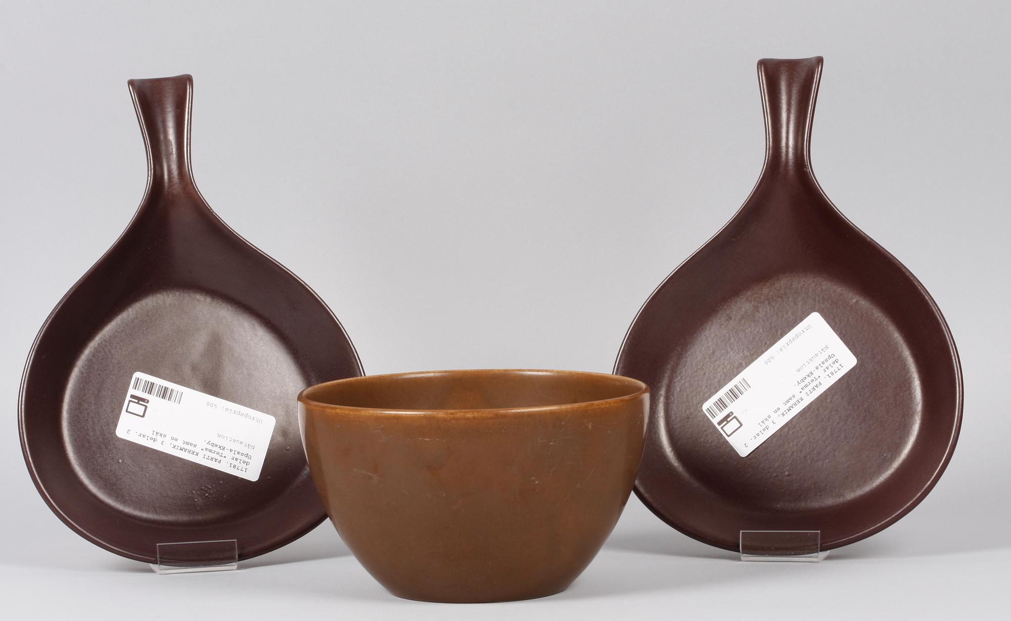 PARTI KERAMIK, 3 delar. 2 delar "Terma" samt en skål Upsala-Ekeby.