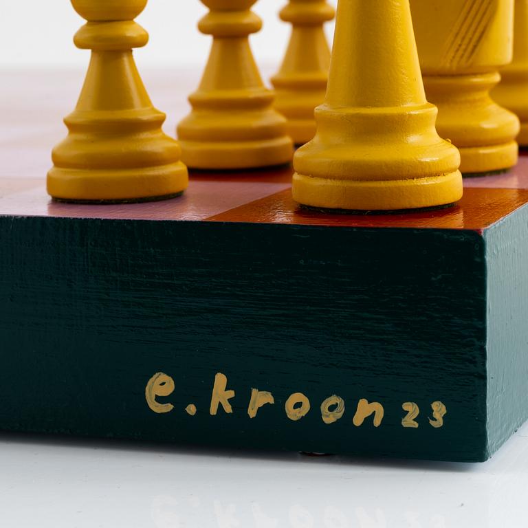 Evelina Kroon, a "Bloody Queen" chess set, Sweden 2023.