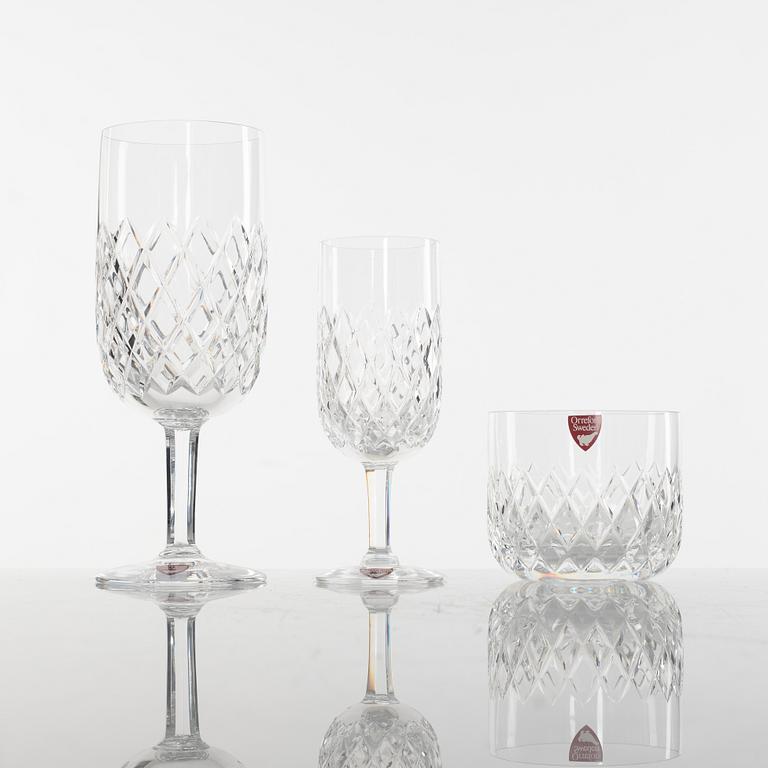 Ingeborg Lundin, glass service, 36 pieces, "Elisabeth", Orrefors, second half of the 20th century.