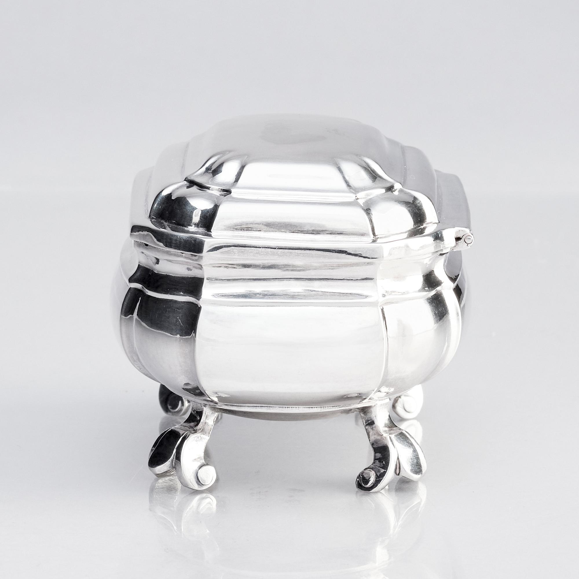 An Estonian 18th century silver sugar-casket, mark of Christian Friedrich Hannemann, Dorpat (1749-1772).