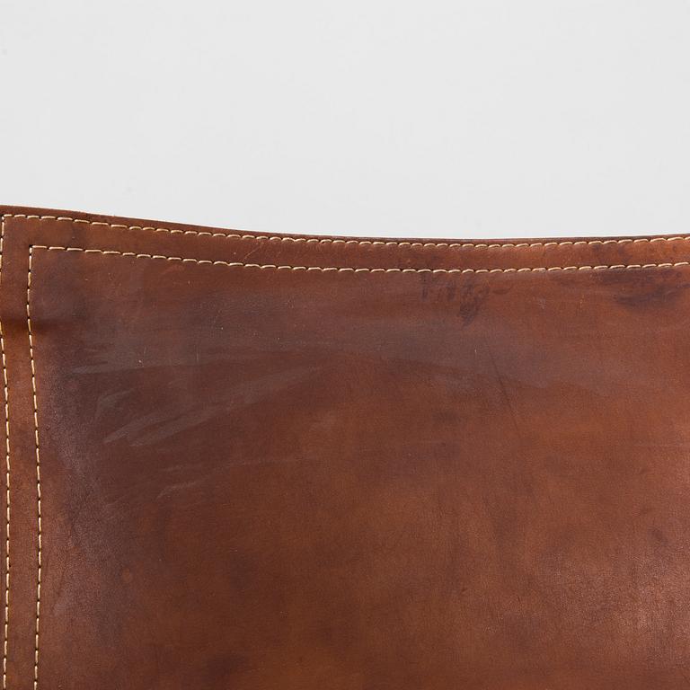 Arne Norell, fåtöljer, ett par, "Sirocco", 1900-talets senare hälft.