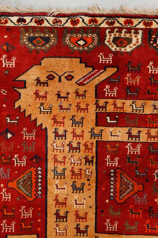 MATTA, Gashgai, sent 1900-tal, 150x110 cm.