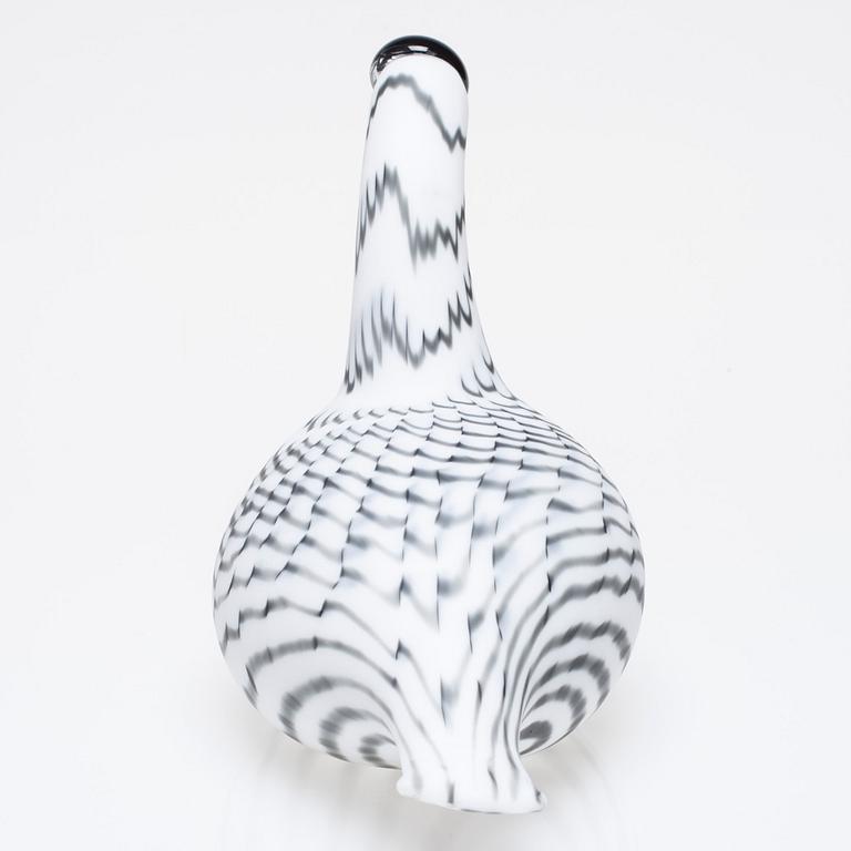 FIGURIN, glas, signerad O. Toikka Nuutajärvi.
