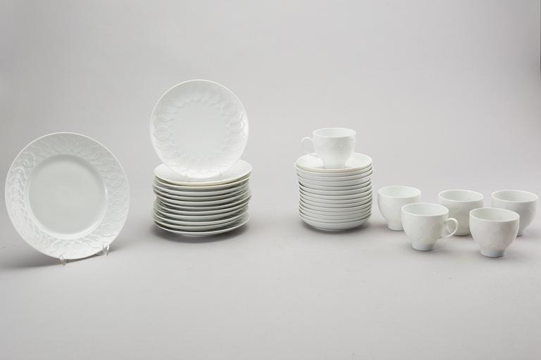 BJÖRN WIINBLAD, servis ca 72 dlr  "Lotus", Rosenthal Tyskland 1900-talets andra hälft porslin.
