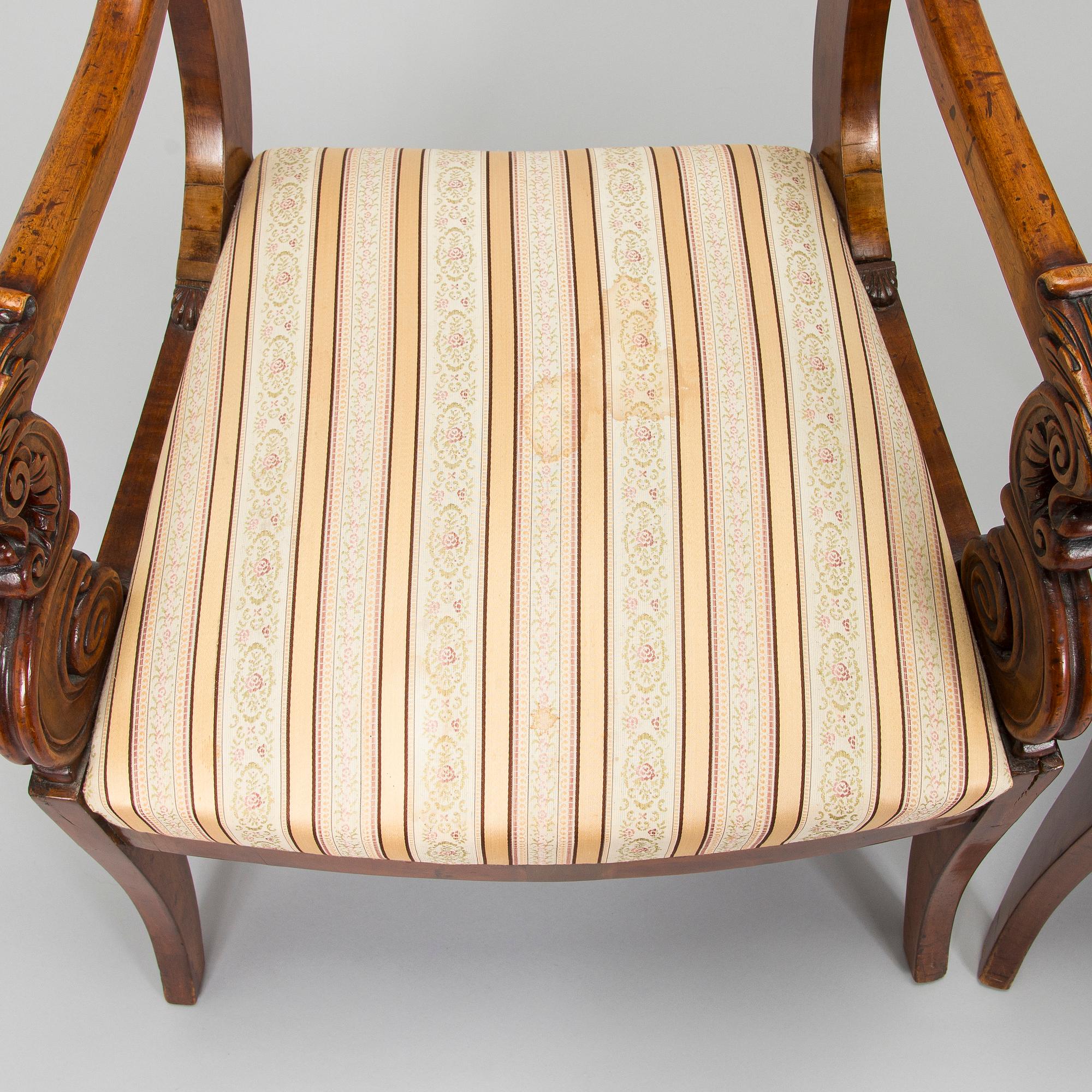Nojatuolipari, Biedermeier, 1820-40-luku.