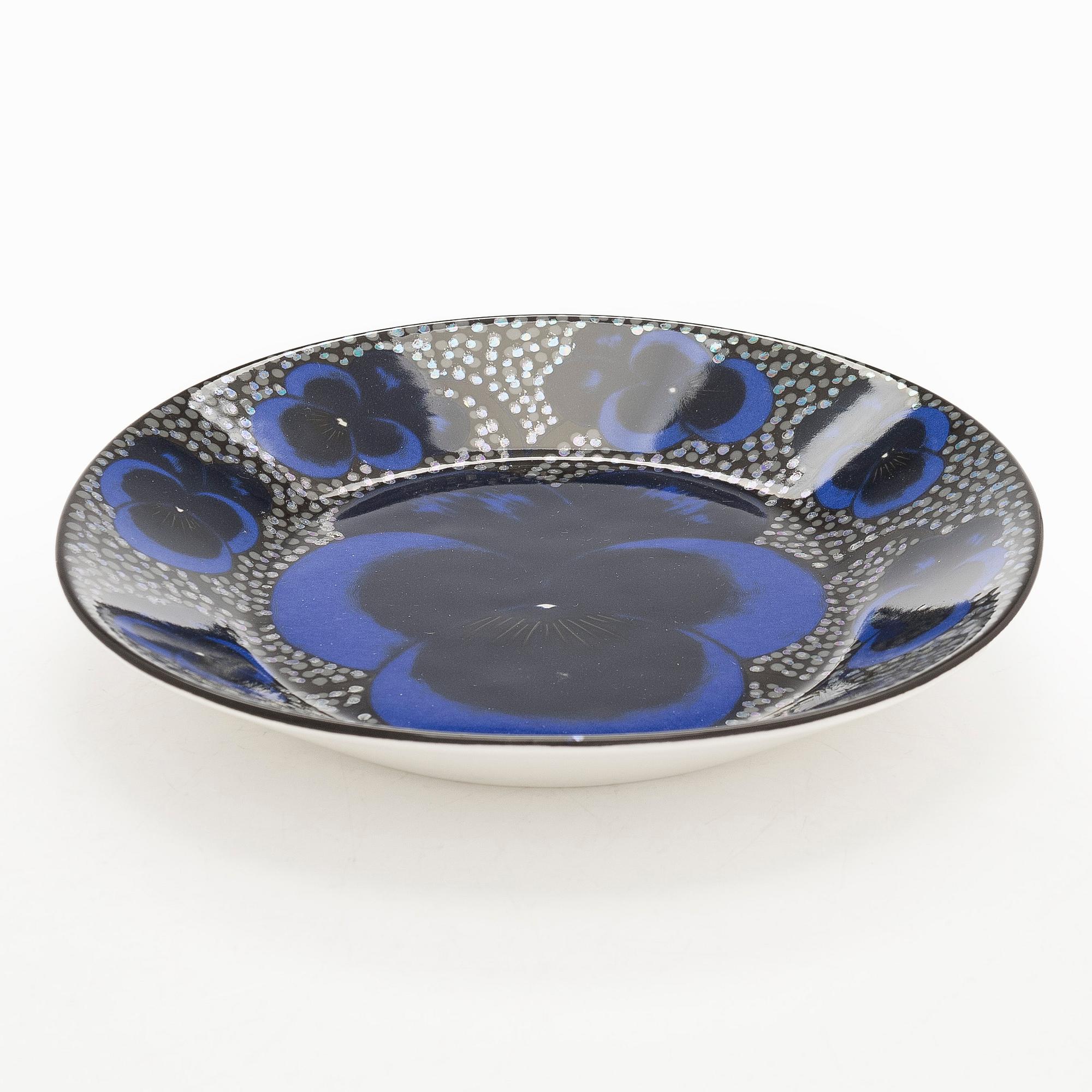 Birger Kaipiainen, fat, porslin, "Elegance/4", numrerad 331. Pro Arte, Arabia.