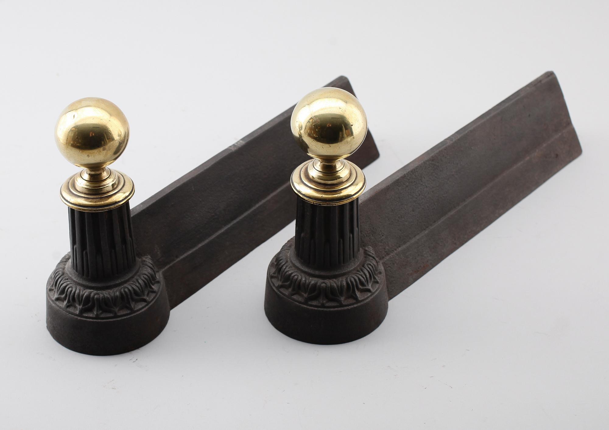 ELDHUNDAR, 1 par, sent 1800-/tidigt 1900-tal.