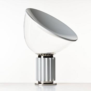 Achille Castiglioni, & Pier Giacomo Castiglioni, bordslampor 1 par, "Taccia", Flos, Italien efter 1962.