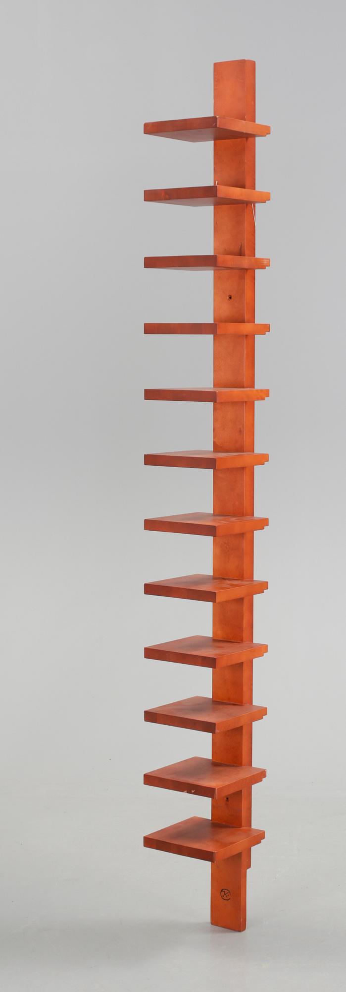 HYLLA, "Pilaster", John Kandell, Källemo, 1900/2000-tal.