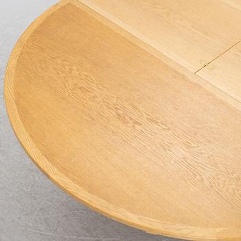 Børge Mogensen, an 'Öresund' dining table, late 20th century.