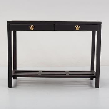 Sideboard, med hylla, 1900-talets slut.