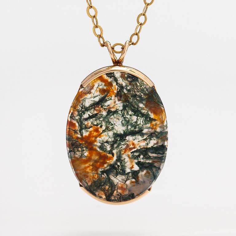 Elis Kauppi, A 14K gold necklace with a moss agate. Kupittaan kulta, Turku 1962.