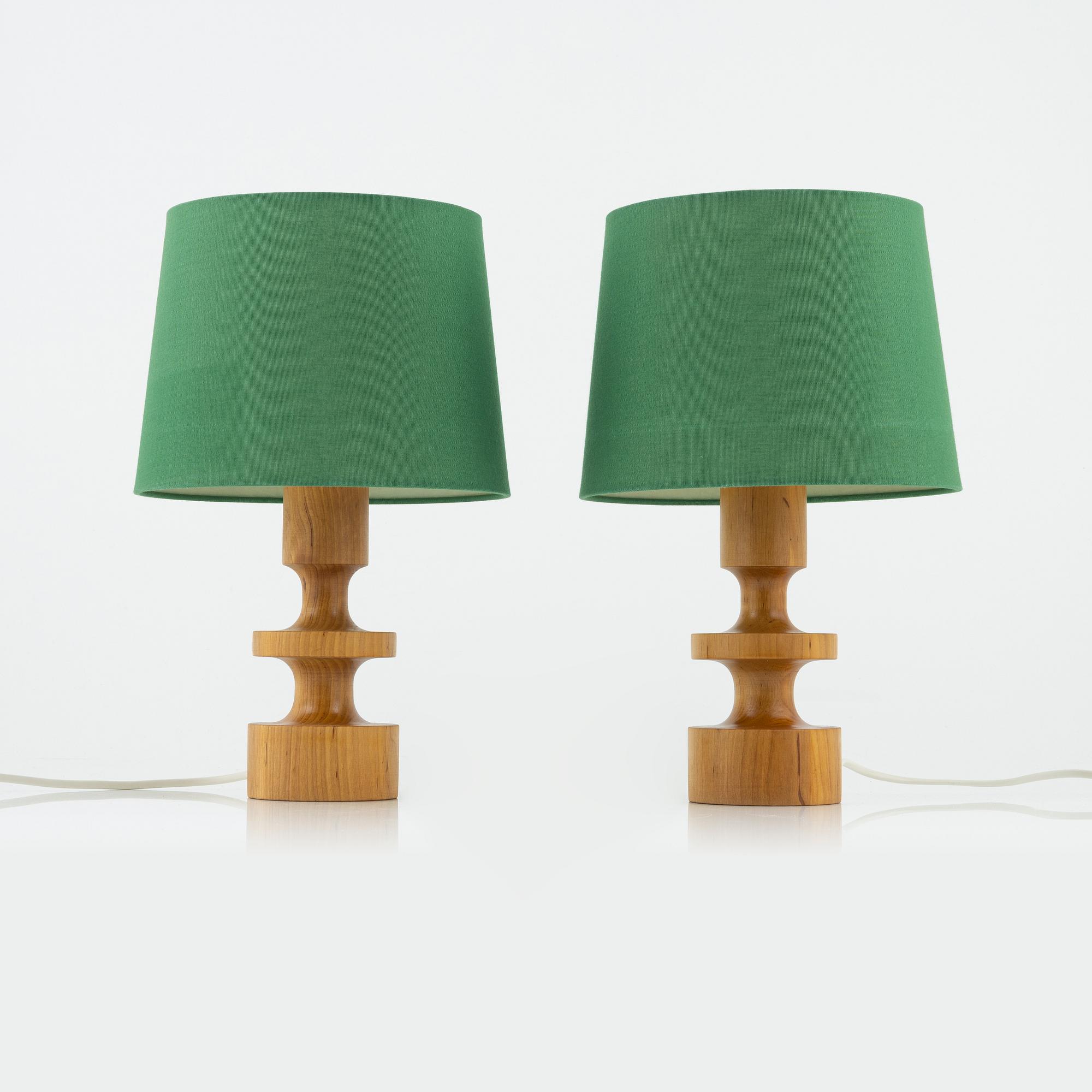 Uno & Östen Kristiansson, a pair of pine 'Flens' table lights, Luxus, Vittsjö.
