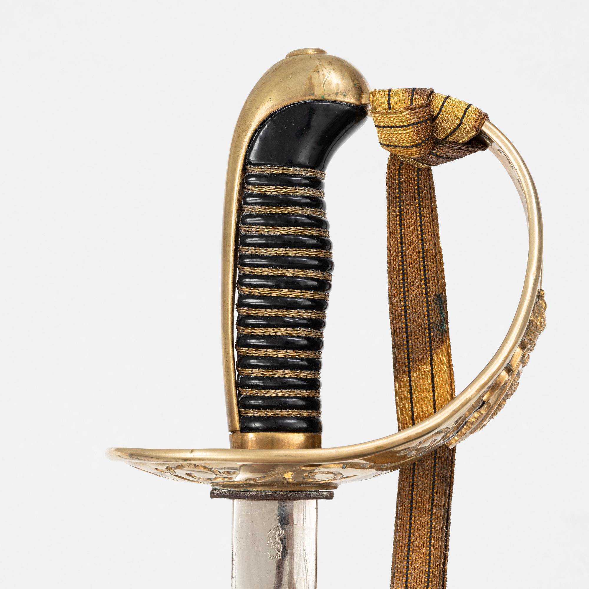 A Swedish cavalry officer's sword, 1893 pattern, with scabbard.