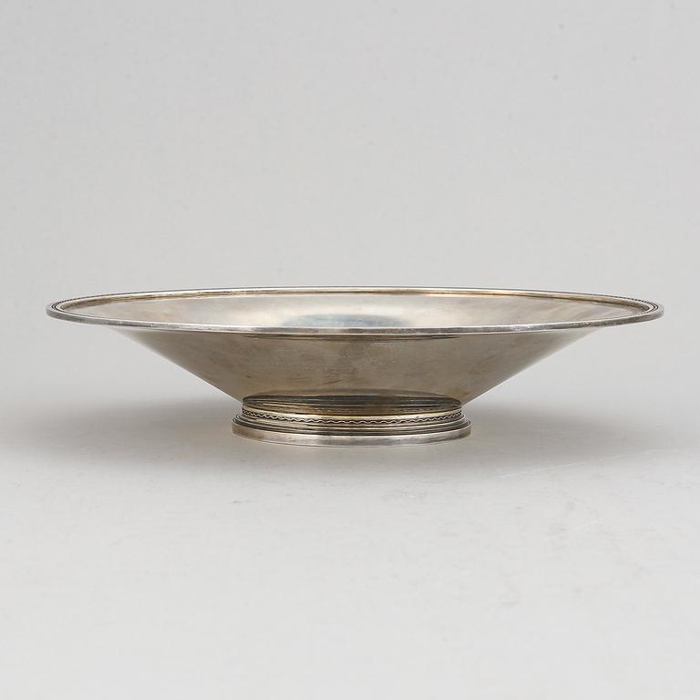 Erik Fleming, a silver bowl, Atelier Borgila, Stockholm 1945.
