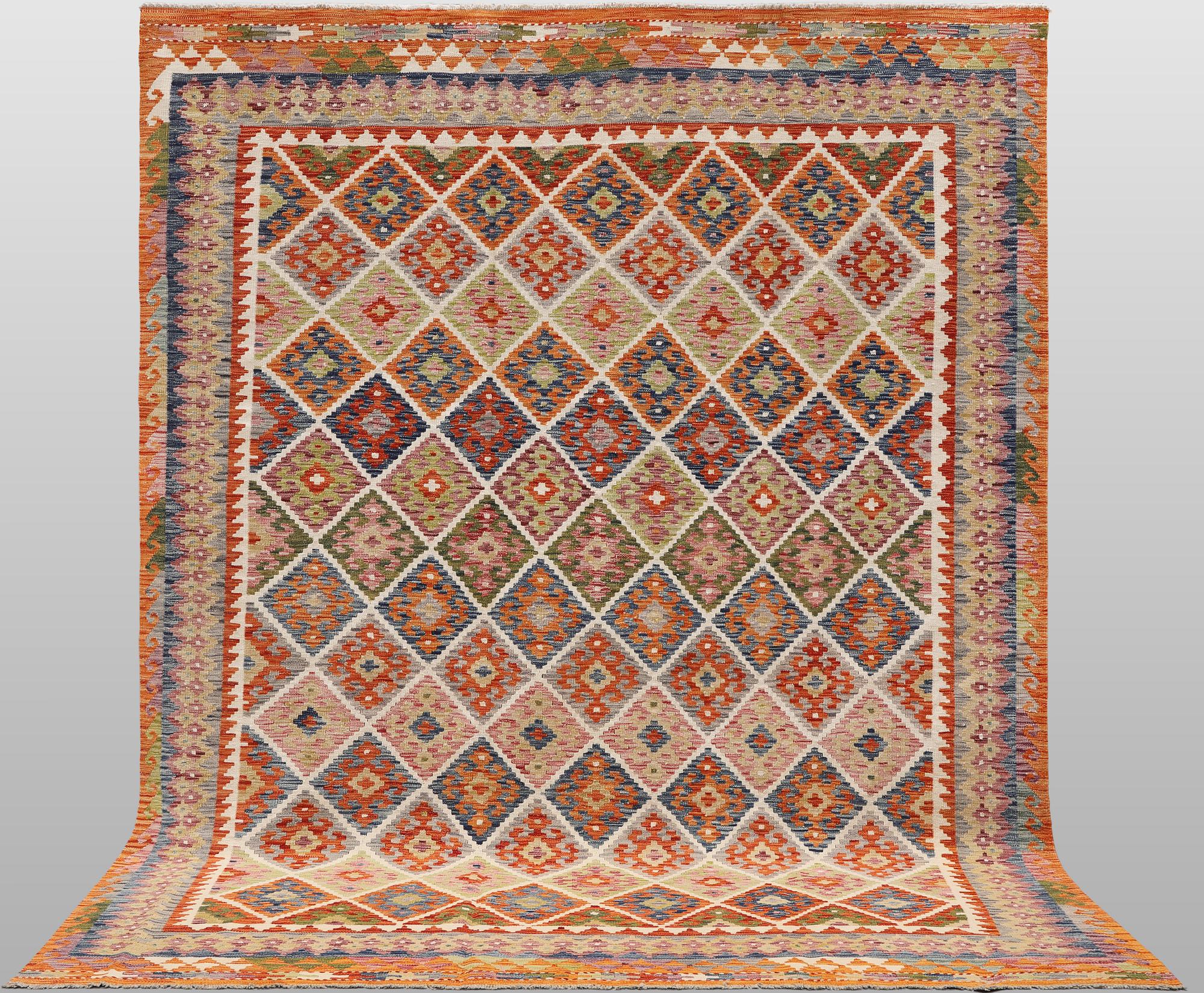 Matta, Kelim, 292 x 252 cm.