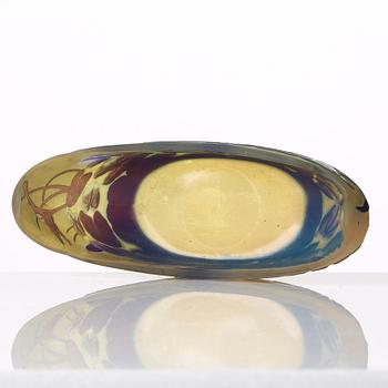 Emile Gallé, an Art Nouveau cameo glass bowl, Nancy, France.