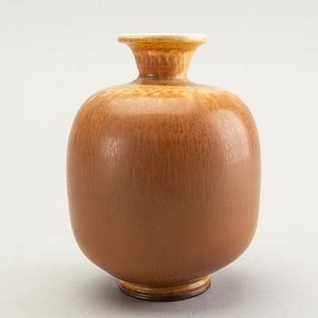 Berndt Friberg,  a stoneware vase, Gustavsberg studio, signed and dated 1976.