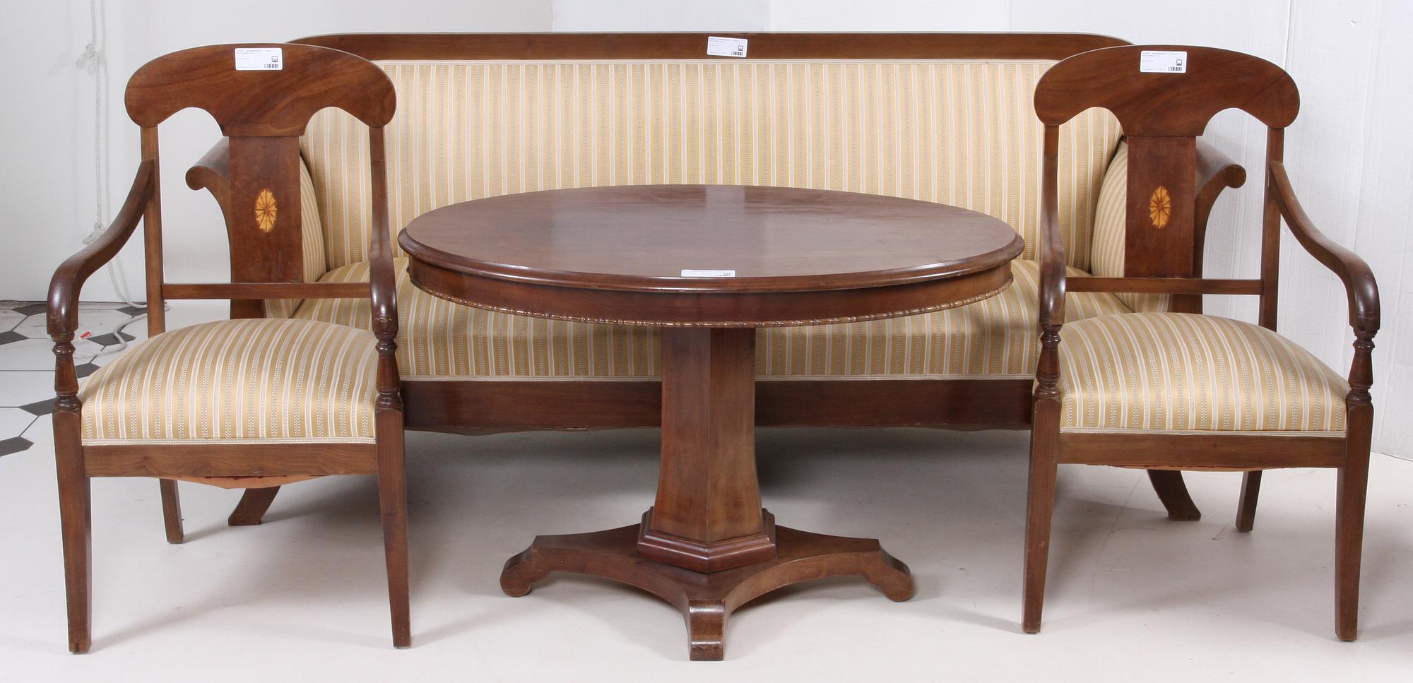 SALONGSGRUPP, 4 delar, Karl Johan-stil, 1900-tal.