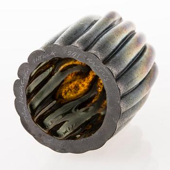 TIINA NORDSTRÖM, veistos, "Lehtikaktus", signeerattu Tiina Nordström Iittala 1991.