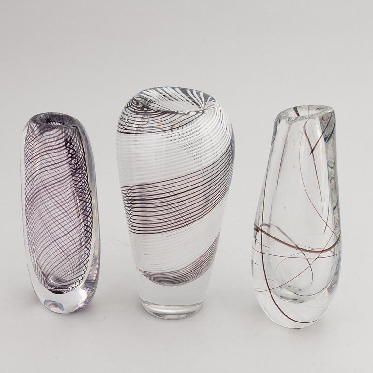 Vicke Lindstrand, a set of three glass vases, Kosta Boda, Sweden.