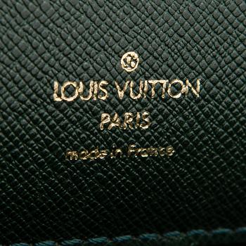 Louis Vuitton, A Taiga leather 'Minuto' Briefcase.