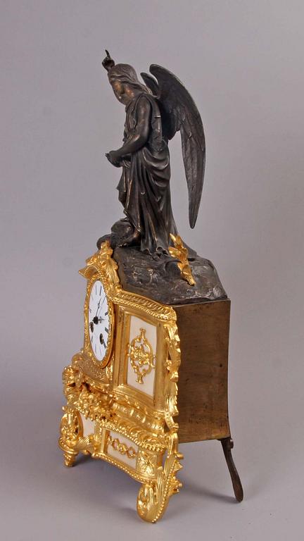 BORDSPENDYL, Caudron, Paris. 1800-talets andra hälft.
