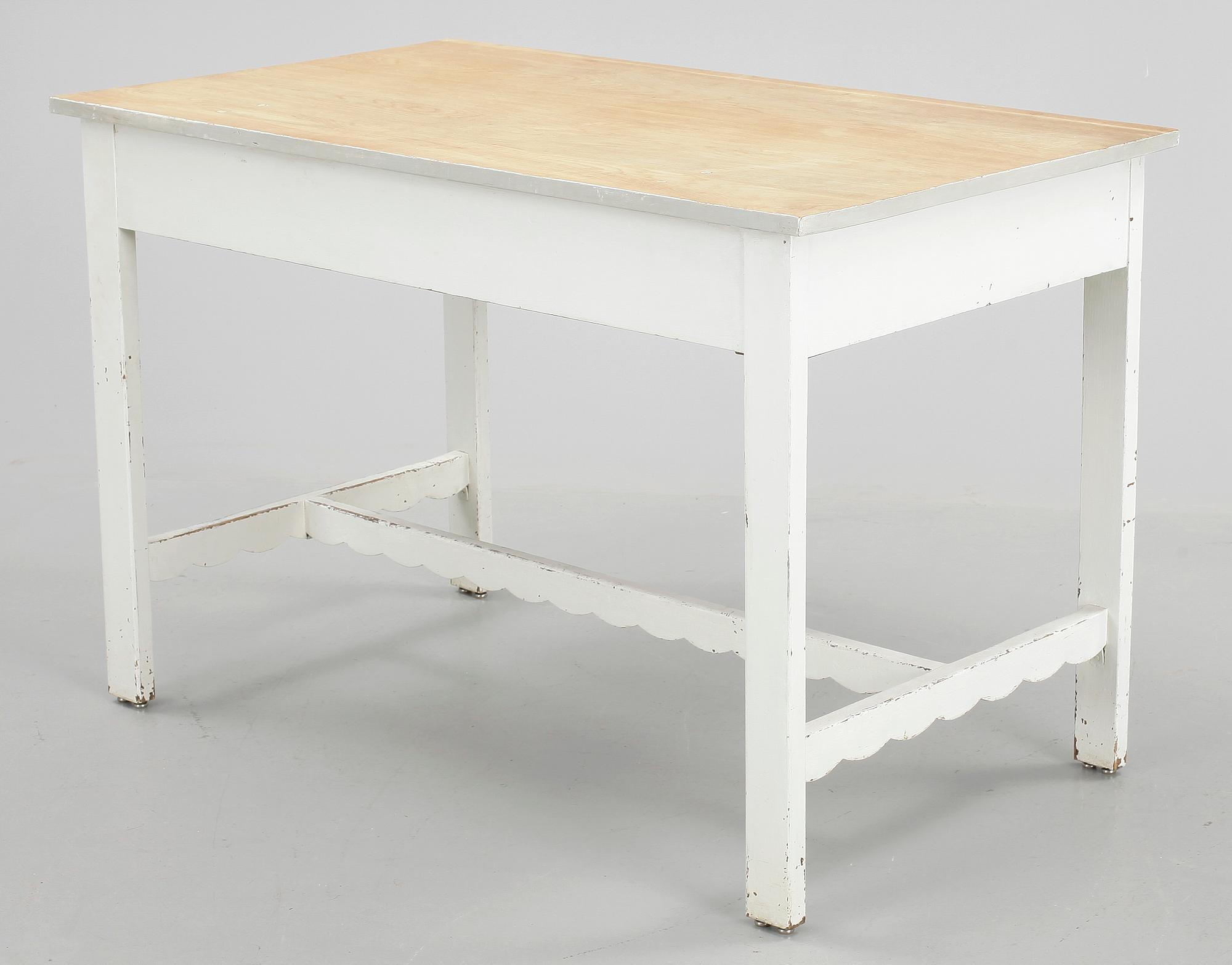 SKRIVBORD, 1900-talets första hälft.