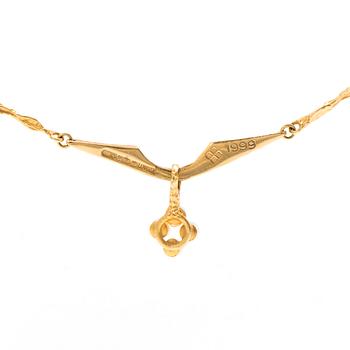 An 18K gold necklace with pearls, Lapponia 1998.